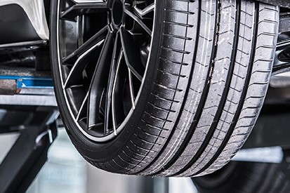 Vehicle Tyre Fitting Service